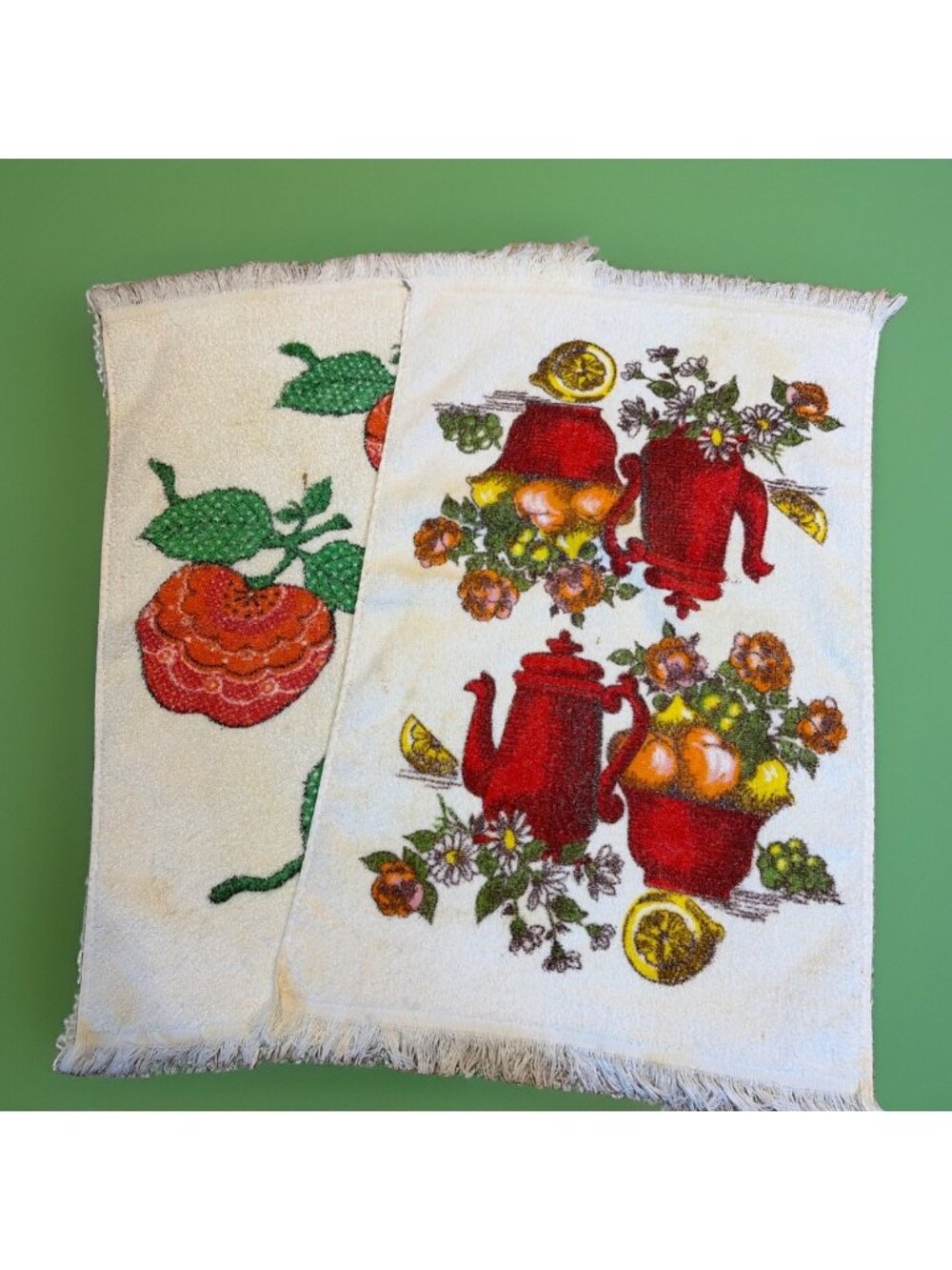 Vintage Cannon Teapot & Fruit Motif Kitchen Dish Towel Apples Colorful Granny